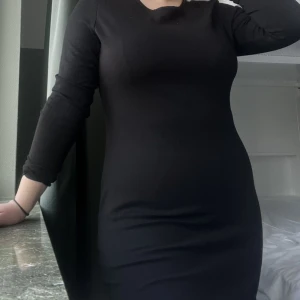 Svart långklänning  - Fint skick!