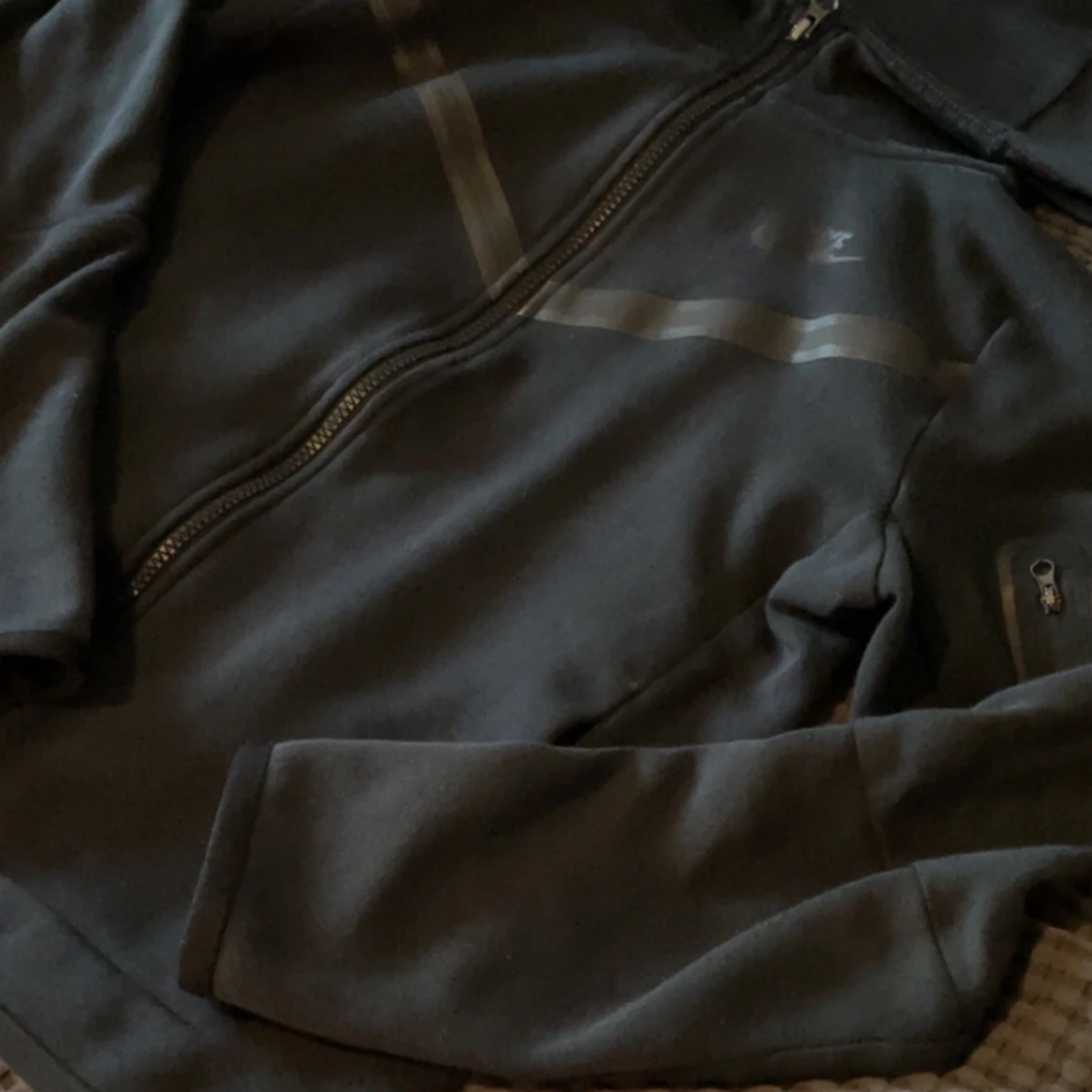 Hel svart nike tech fleece - 91