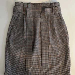 Rutig pennkjol - Fin rutig kjol🤎