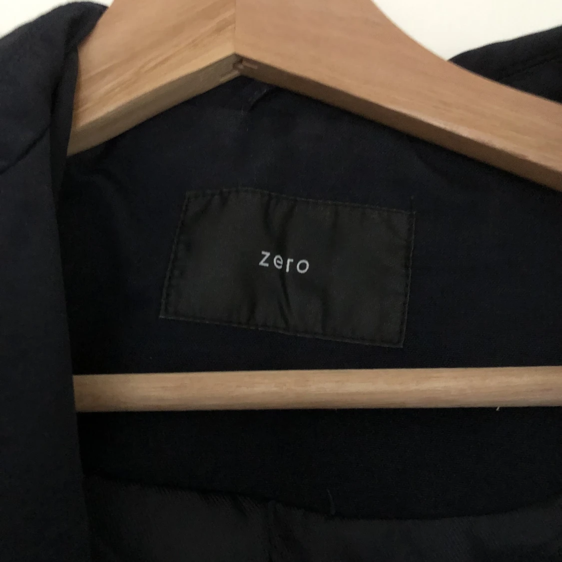 Zero svart jacka  - 90