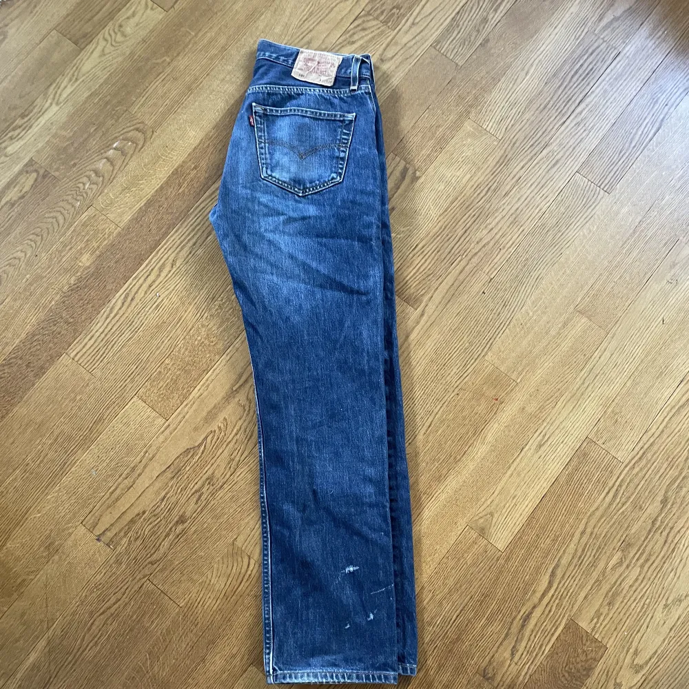 Snygga vintage Levis 501 jeans!! Storlek w28 l32 . Jeans & Byxor.