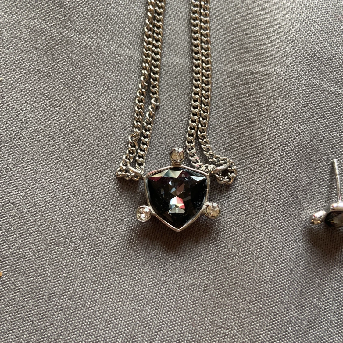 Halsband och örhängen  - 91