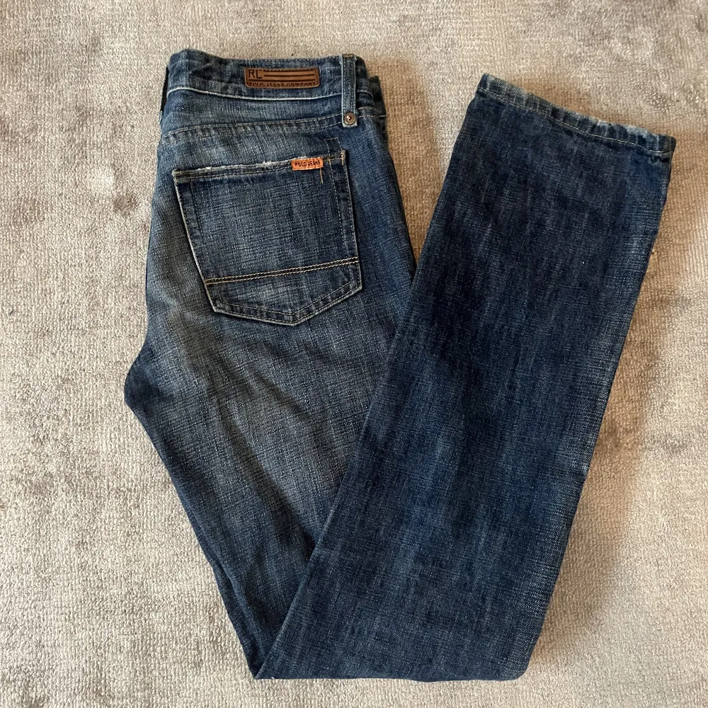 Sällan använda lågmidjade Ralph lauren jeans! Går att förhandla med priset💕. Jeans & Byxor.