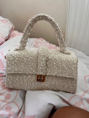 väska - jätte fin väska, aödrig använd