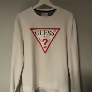 Vit guess sweatshirt  Strl M