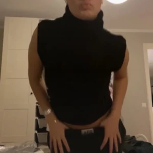 Polotopp - Säljer då den inte kommer till användning. 