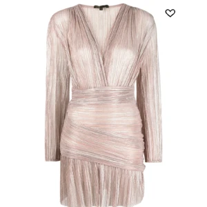 Maje - Fin klänning i super bra skick! 🥰  Nypris 3249, Storlek 36, passar bra för xs/s 