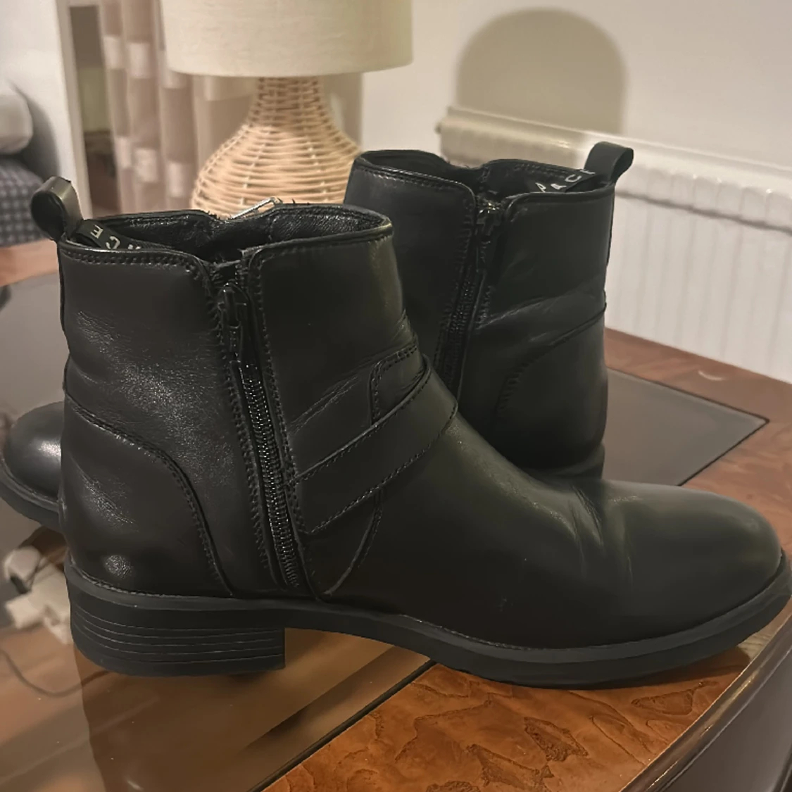 PACE, boots med spänne i stl 41 - 90