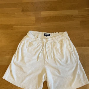 Nikben shorts  - Knappt använda, grymt skick. Storlek L