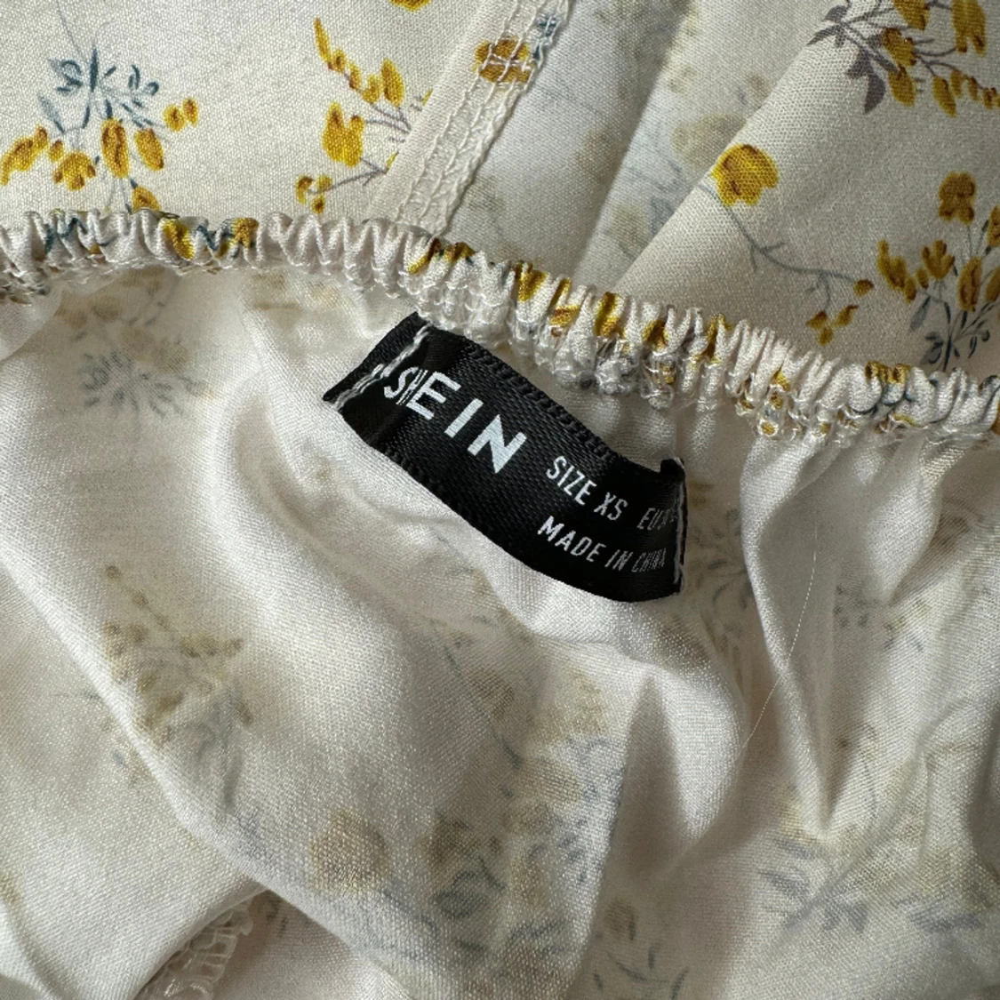 Maxi blommig klänning  - 90