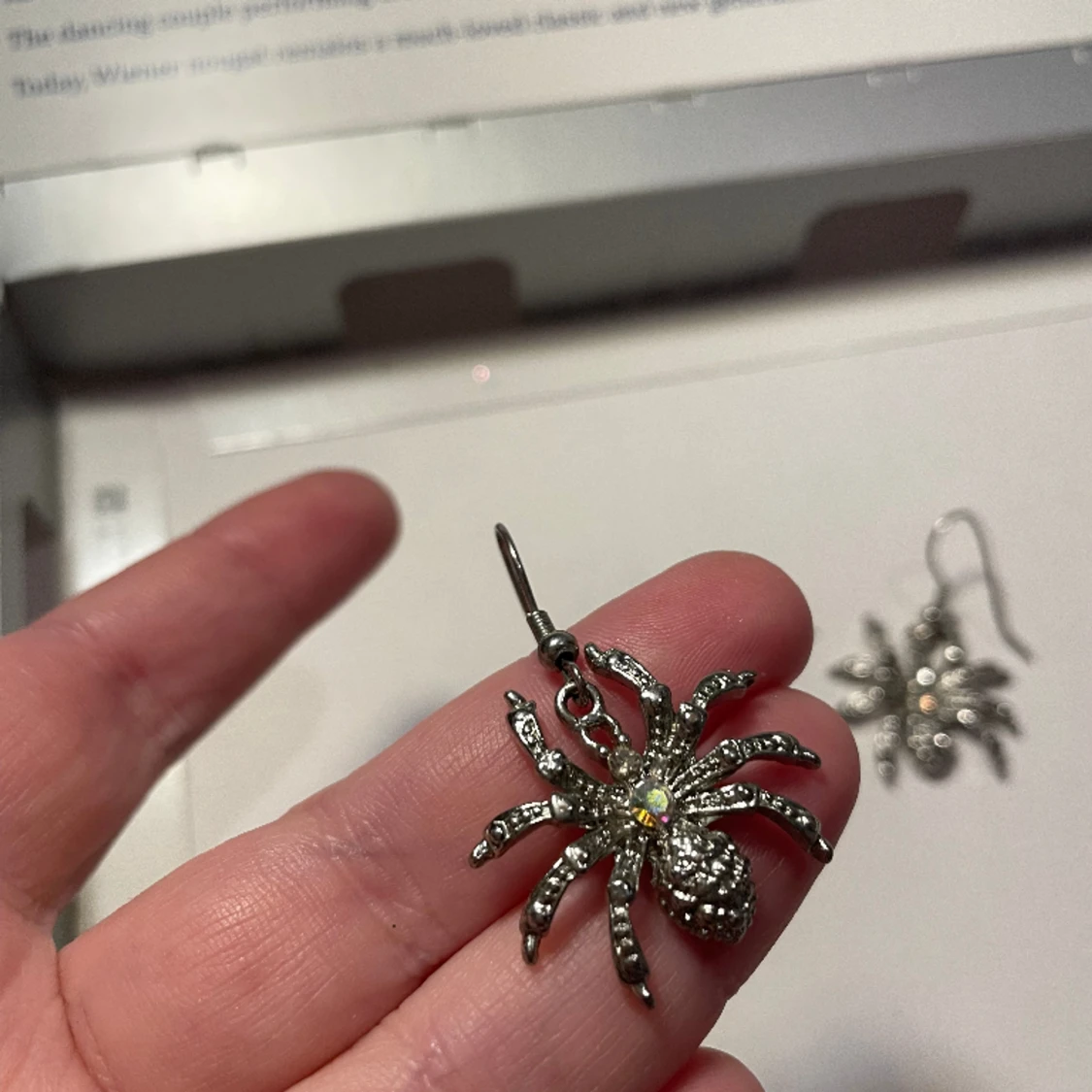 Örhängen med spindlar - 90