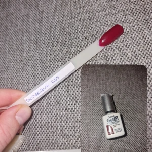 Gellack - Helt ny och oöppnad, målat med min egna svarta färg för att visa🥰