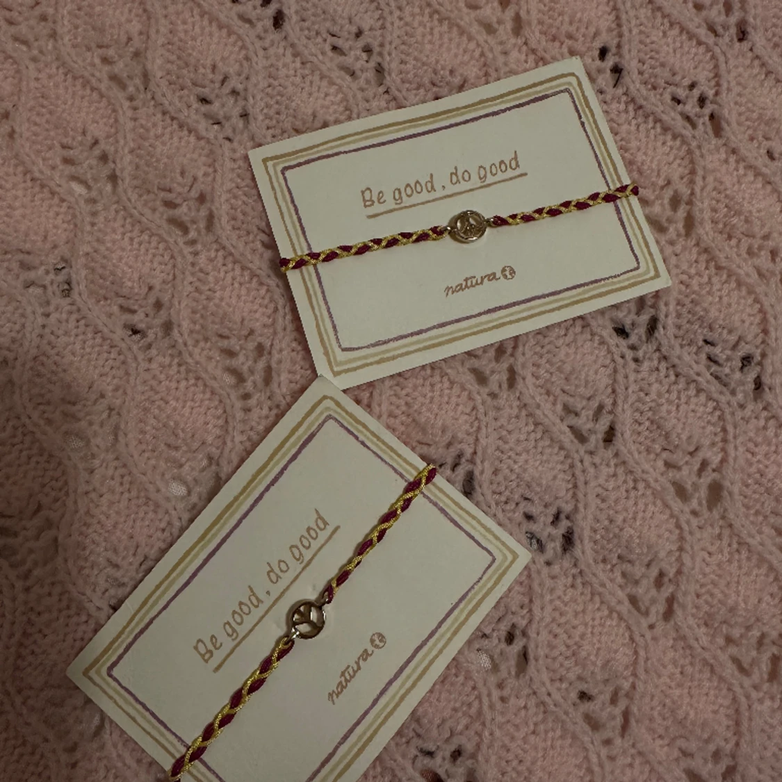 Två stycken armband :) 