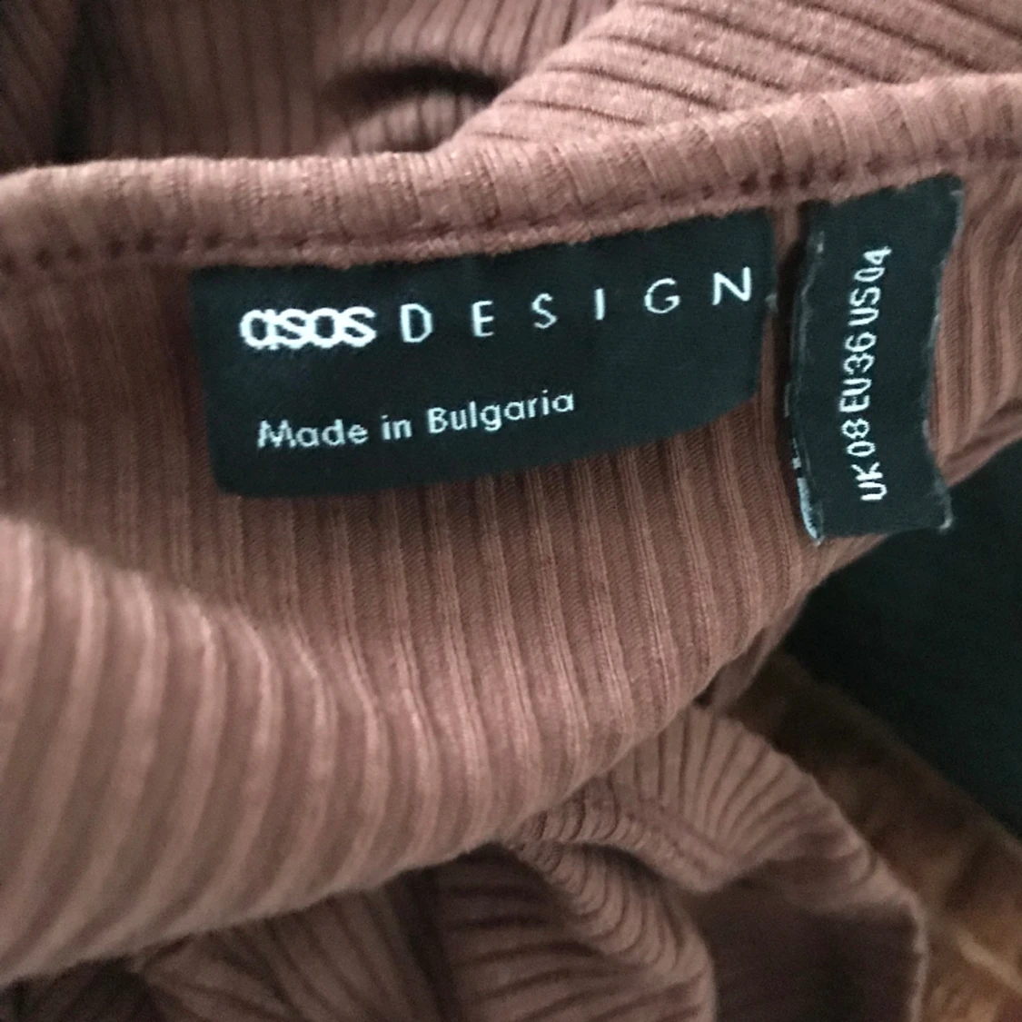 Brun långärmad tröja  - 91