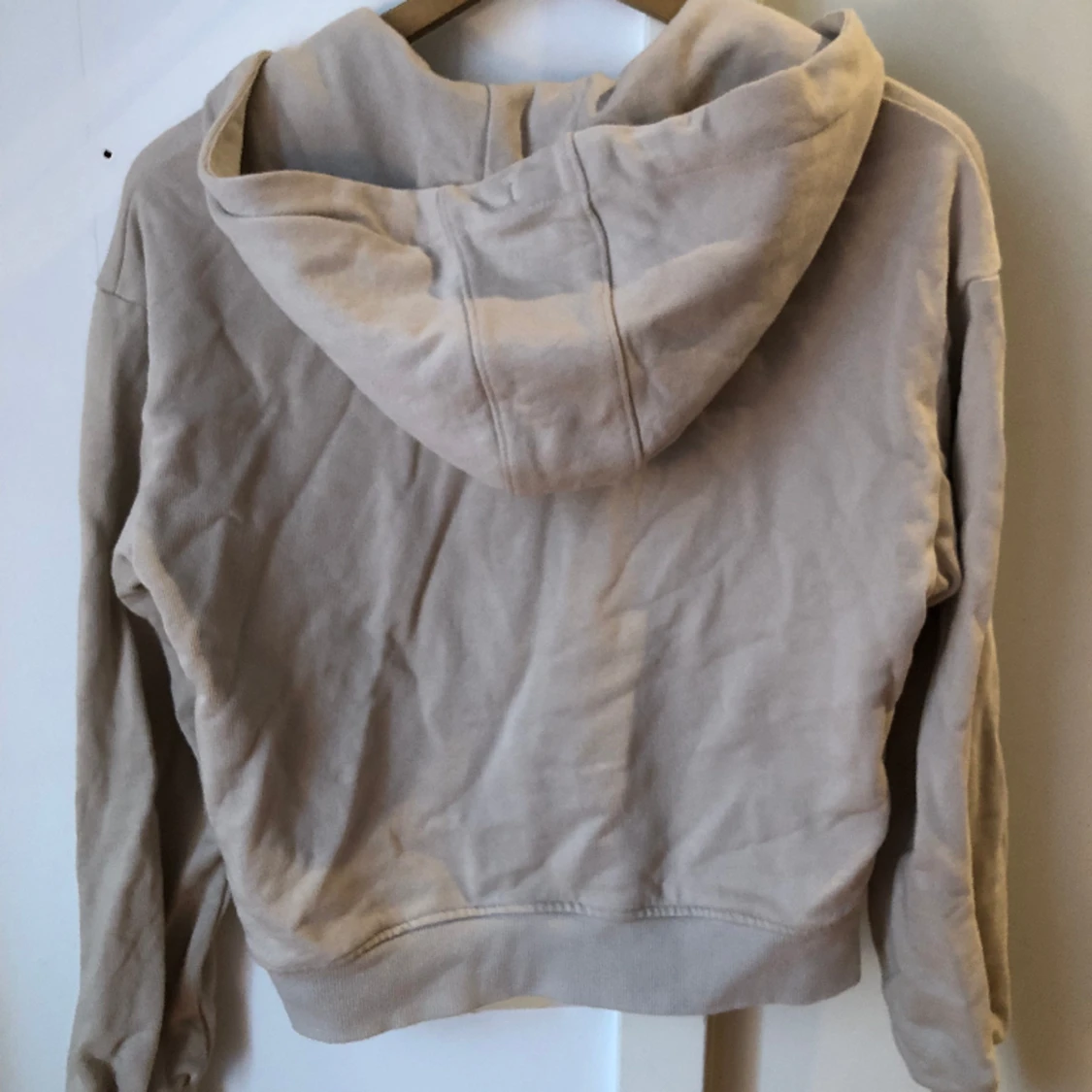 Beige zip up - 90