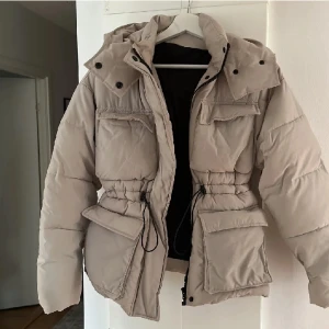 Jacka - Jacka i toppskick som ny