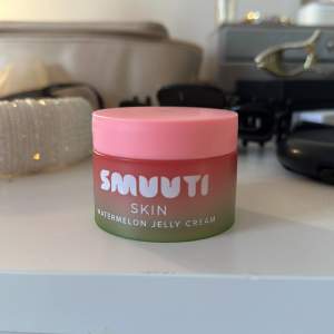 Smuuti skin watermelon jelly, oandvänd🍉 för ”glowy skin”