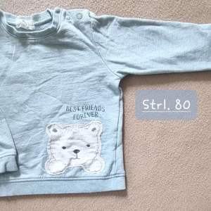 Tröja från Newbie strl. 80 - Jätte fin isblå tröja från Newbie i nyskick. (limited edition)