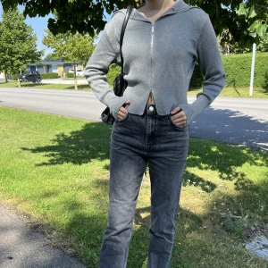 Zara jeans! - Säljer mina Zara jeans då jag inte använder dem:( nyskick!💖