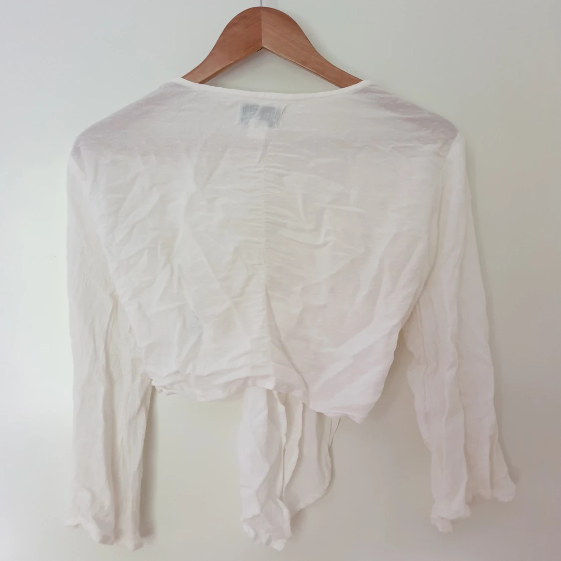 Somrig croppad knutblus  - 91