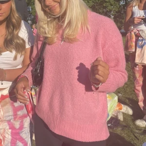 Stickad zara tröja  - Rosa stickad zara tröja!