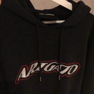 Axel Arigato Hoodie  - - Axel Arigato Hoodie - Strl: S, sitter större  - Skick: 8,5-10 - Internet pris: 2000 kr - Kom PM för mer information 