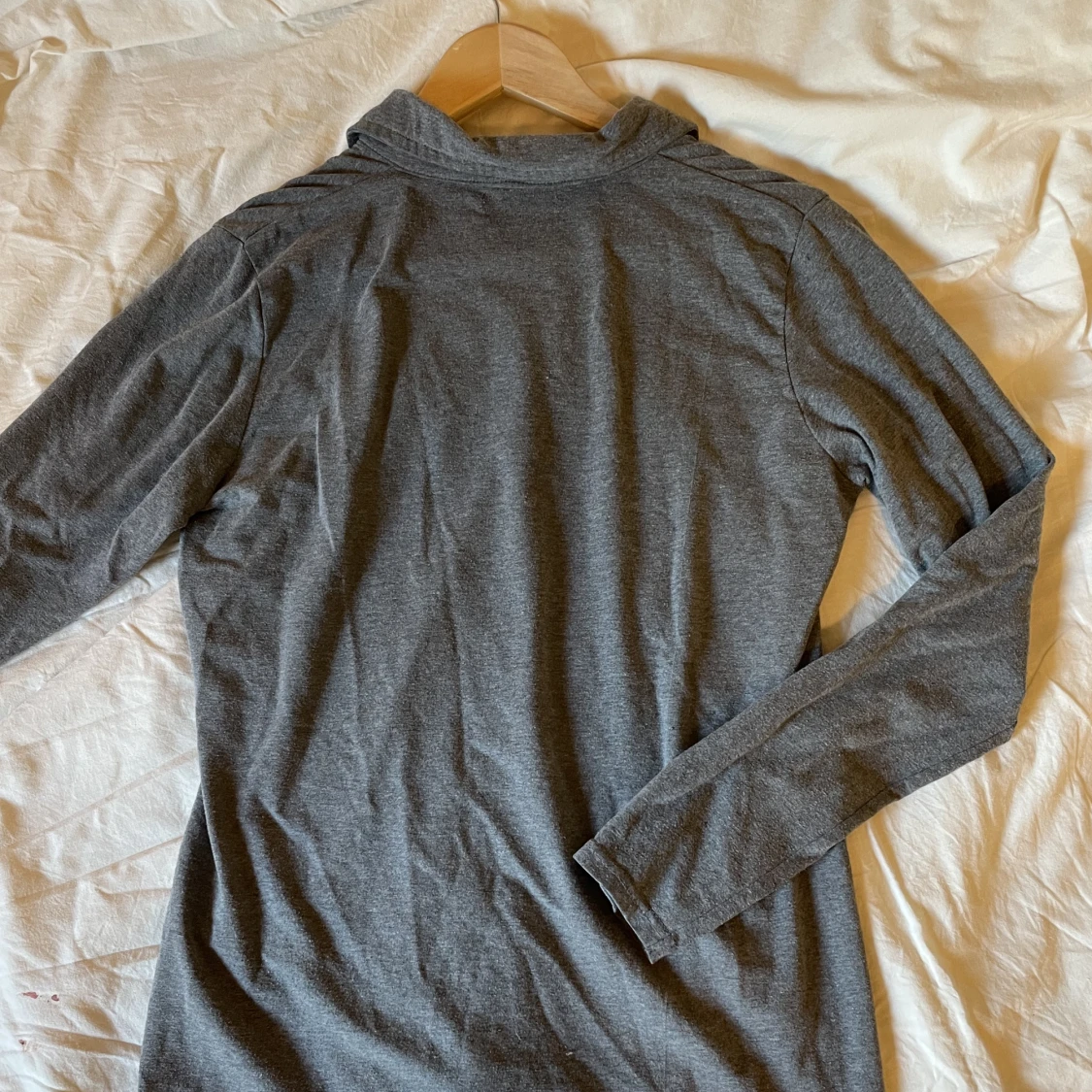 Grå polotröja - 90