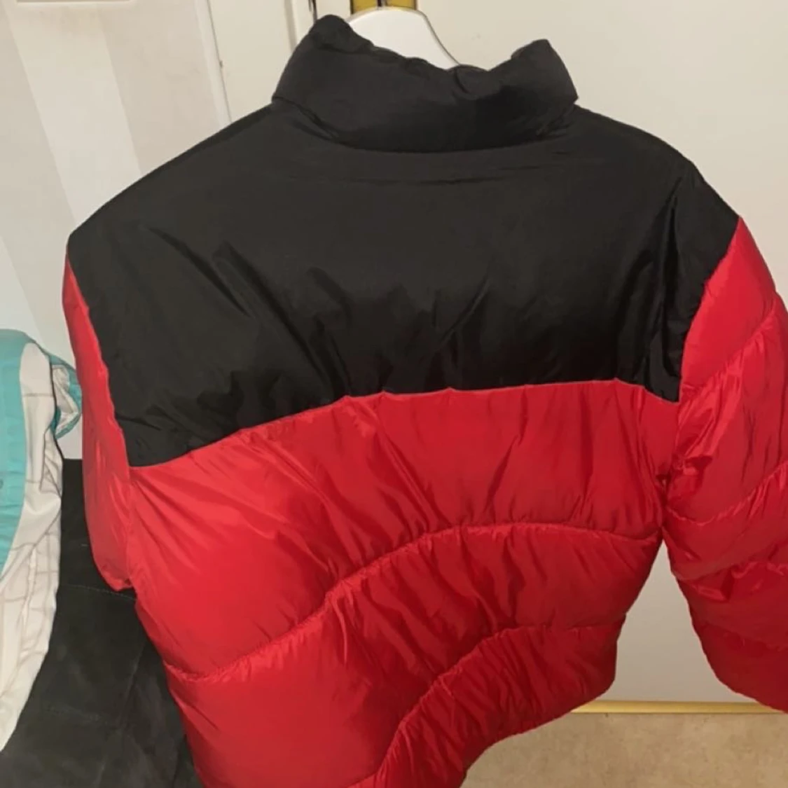 Ny vinterjacka  - 90