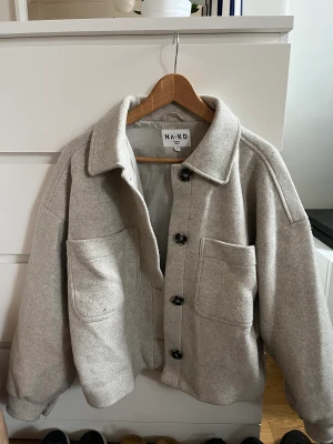 NAKD jacka - Beige jacka, fint skick🫶🏻