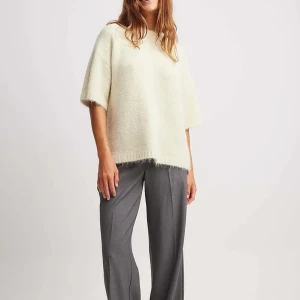 Moa Mattsson X nakd stickad tröja  - Säljer denna otroliga tröja från Moa Mattsons senaste kollektion tsm med nakd! Helt oanvänd! Storlek SMALL