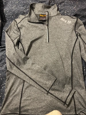 Tröja - Använt fåtal ggr