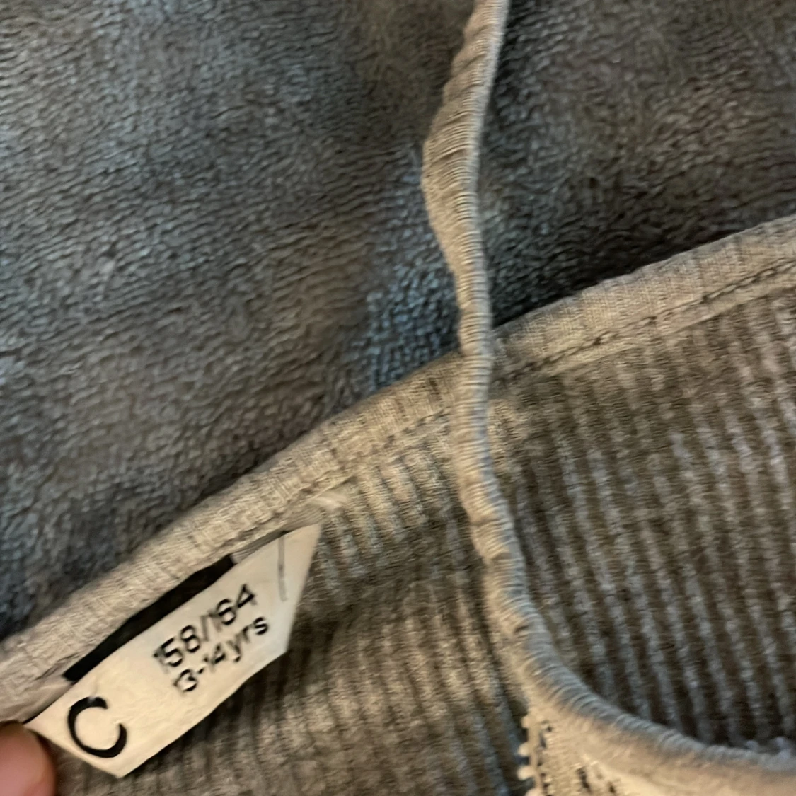 Grått linne ifrån Cubus  - 90