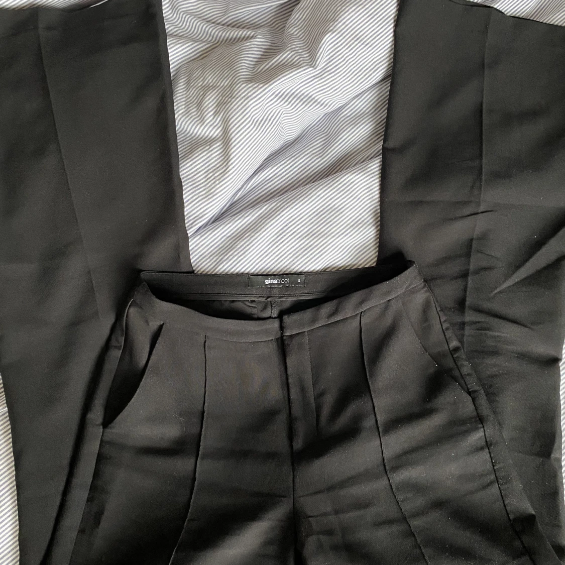 Gina kostymbyxor - 91