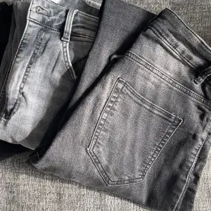 2 jeans, one of them from zara, get the other for free 