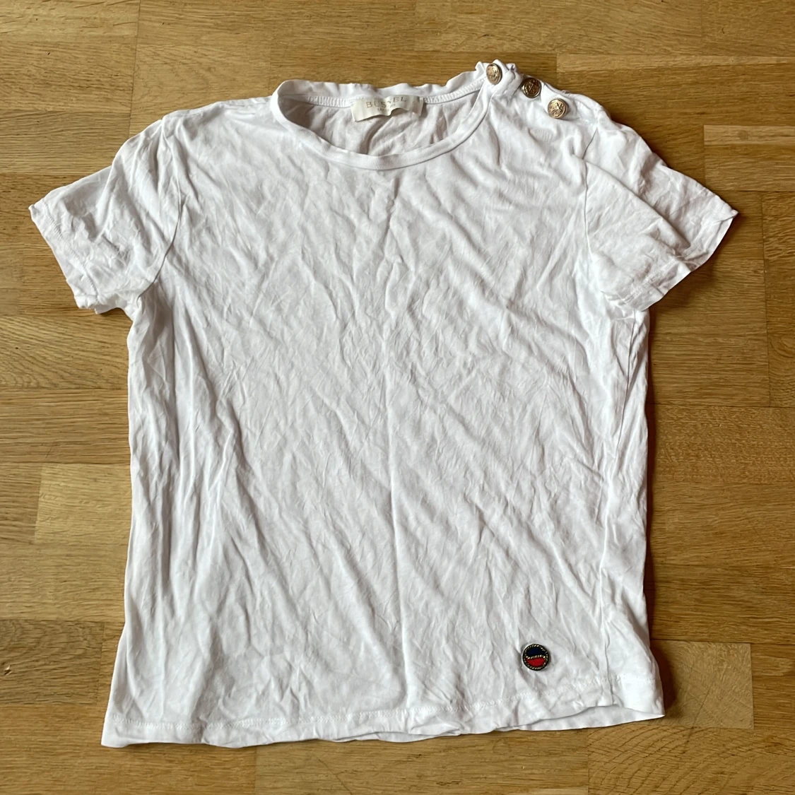 Busnel t-shirt