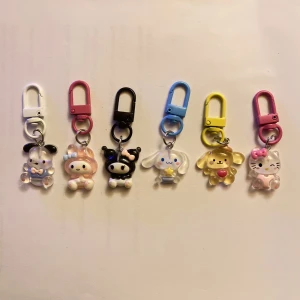 Sanrio nyckelringar - Obs FÖRST TILL KVARN! För alla sanrio älskare säljer jag bort mina sista små nyckelringar! 