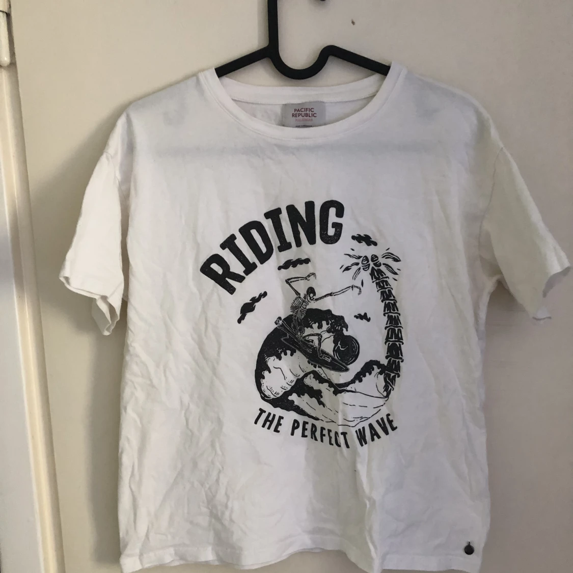 white graphic t-shirt