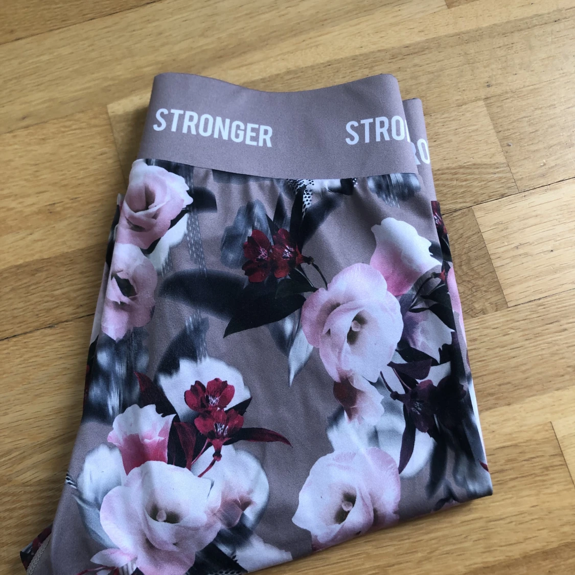 Strongertights  - 90