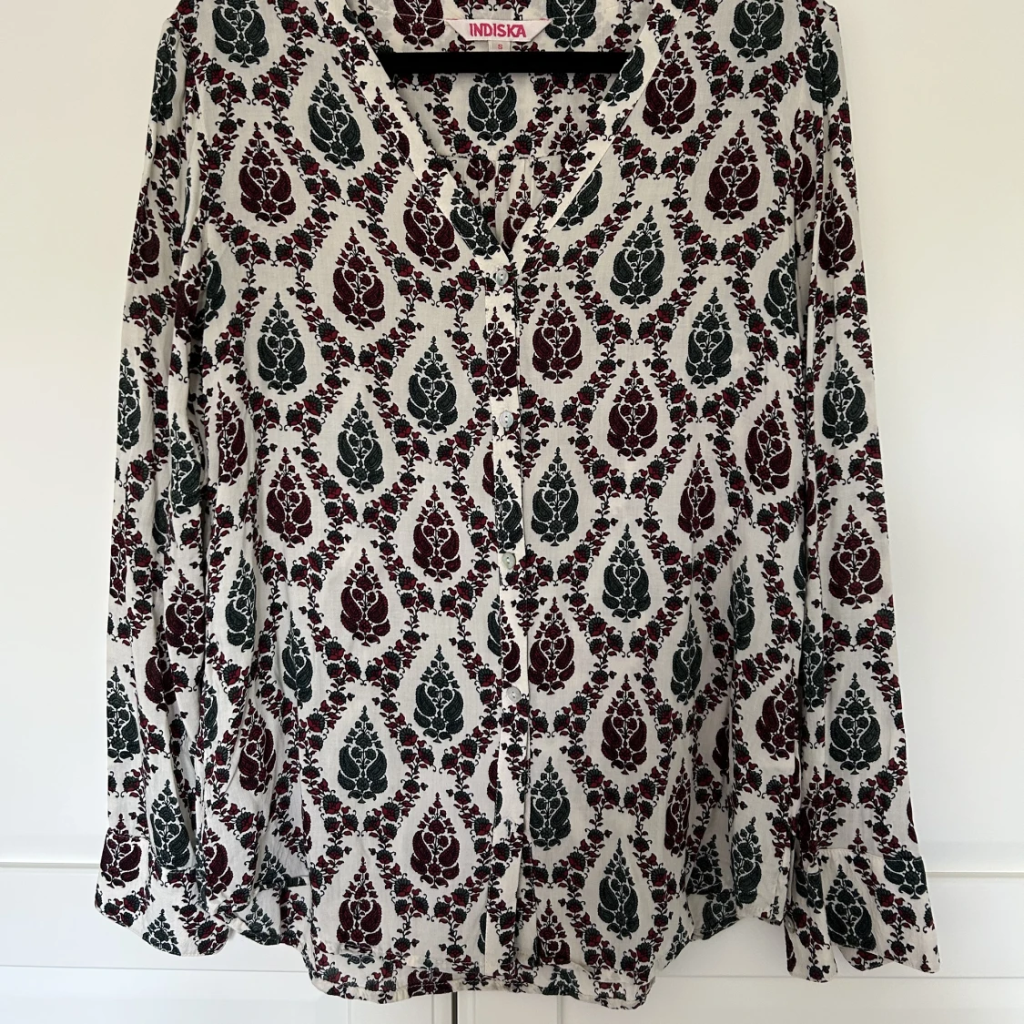 Mönstrad skjorta  - 90