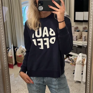 Baum und pfergarten collage tröja - Super snygg Baum und pfergarten collage tröja❤️