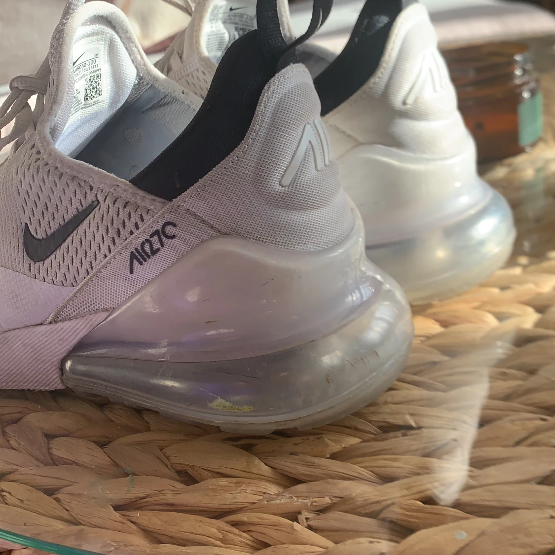 Säljer vita 270  - 91