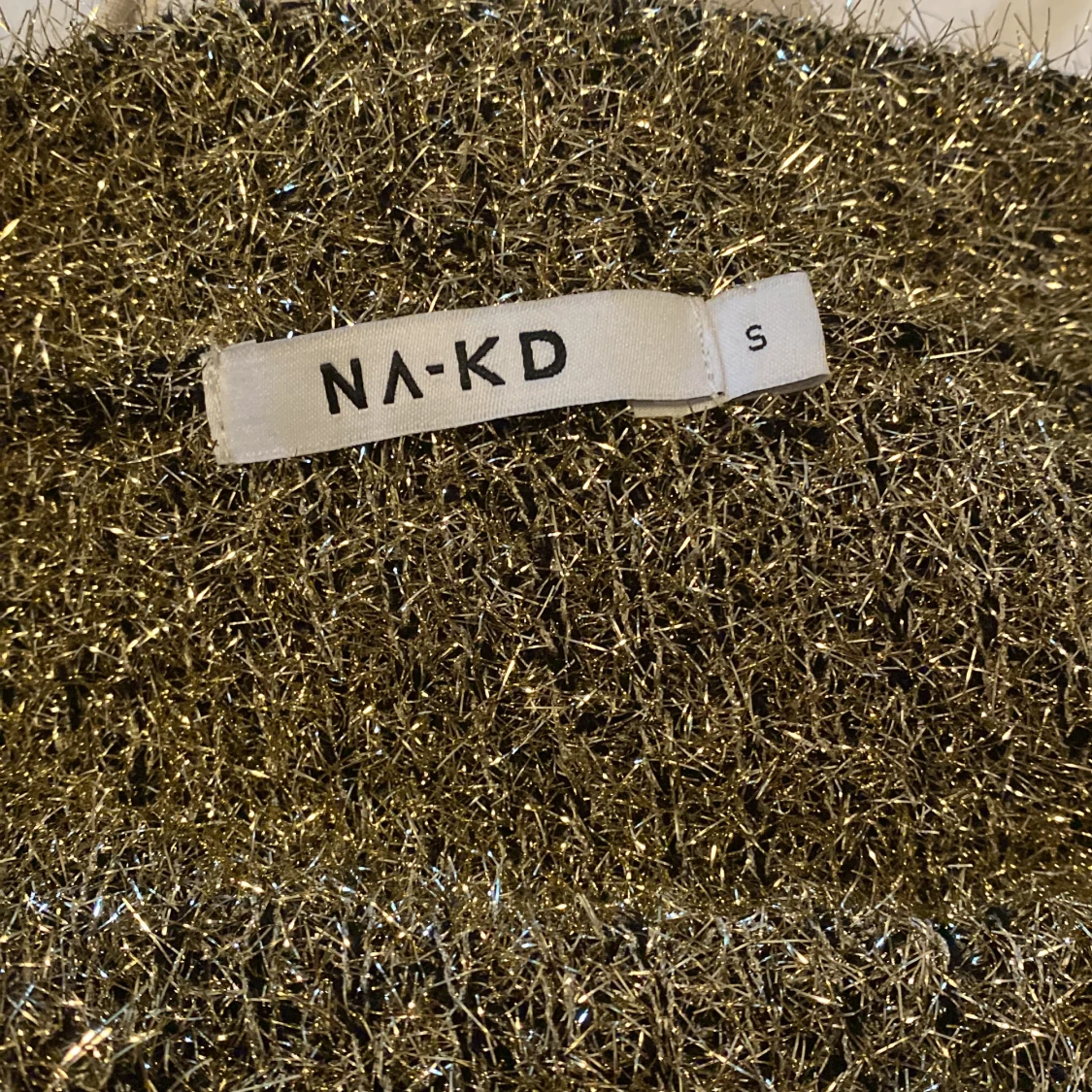 Guldglittrig tröja - 91