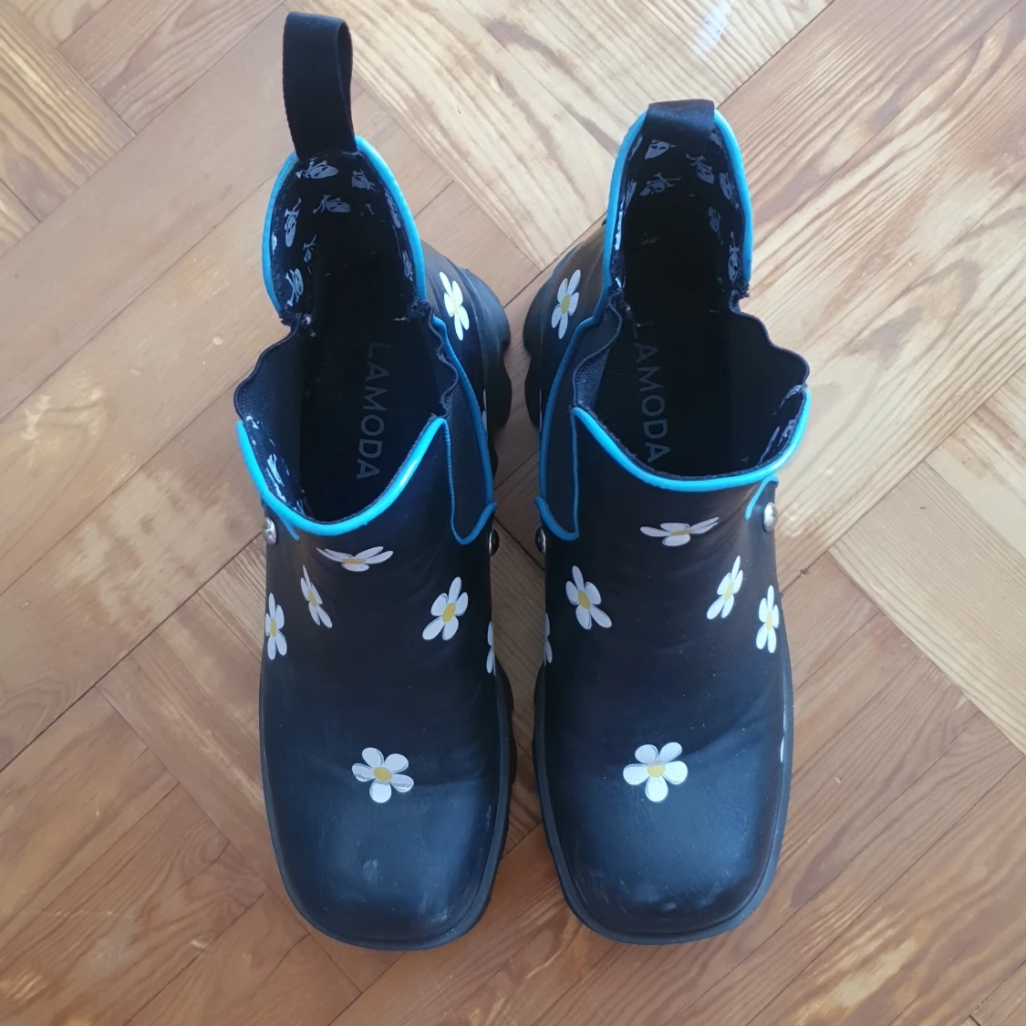 DollsKill Daisy Platform Boots - 91