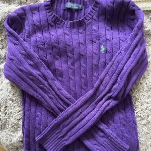 Ralph lauren tröja - Stickad tröja från Ralph Lauren. I nyskick