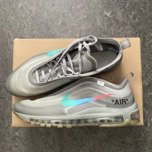 Nike Air Max 97 ”Off White Menta” - Nike Air Max 97 ”Off White Menta” Storlek: 42.5 Skick: betygsätt själv (og box) Pris: 4500