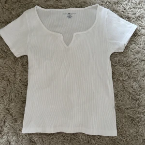 Brandy melville top - Säljer denna söta brandy top. Inga defekter. 