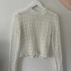 Tröja - Tröja som passar till allt. 