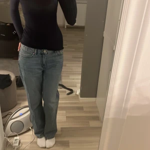 Jeans  - Fina jeans ifrån Gina, aldrig använda.