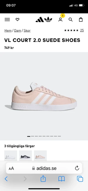 Adidas skor - Säljer dessa jätte fina adidas skor som är lite använda🦋skriv för egna bilder!