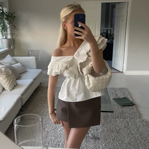 Volang topp  - Volang topp strl xs-m, går ej att köpa längre 💓💘